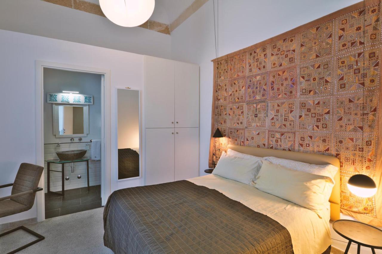 Palazzo Rollo Bed & Breakfast Lecce Ngoại thất bức ảnh