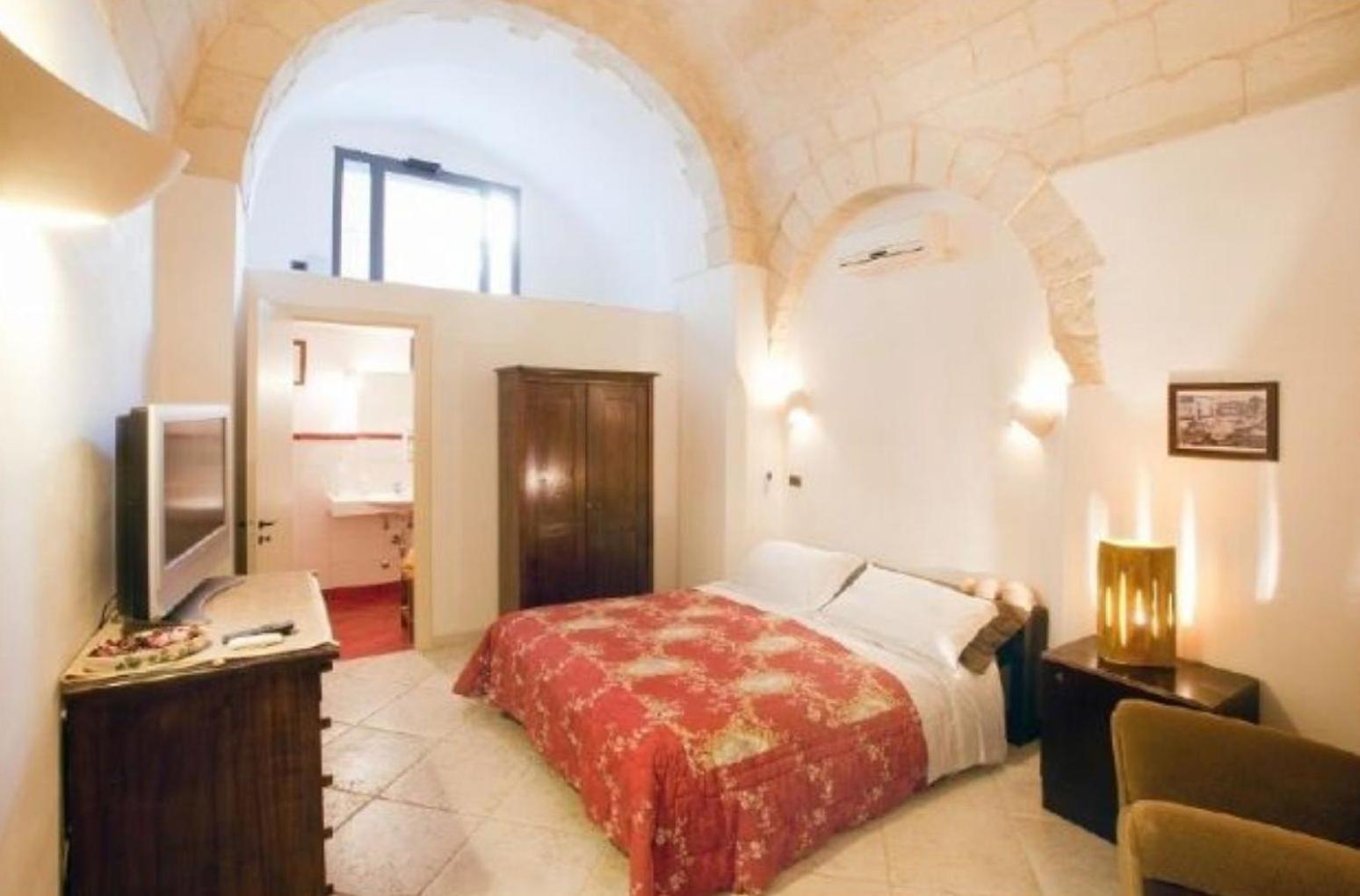 Palazzo Rollo Bed & Breakfast Lecce Ngoại thất bức ảnh